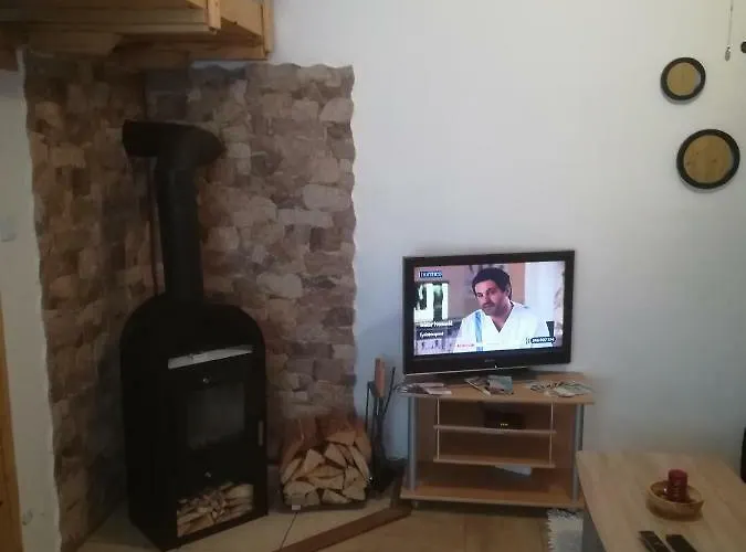 Apartment Pod Vezi I *